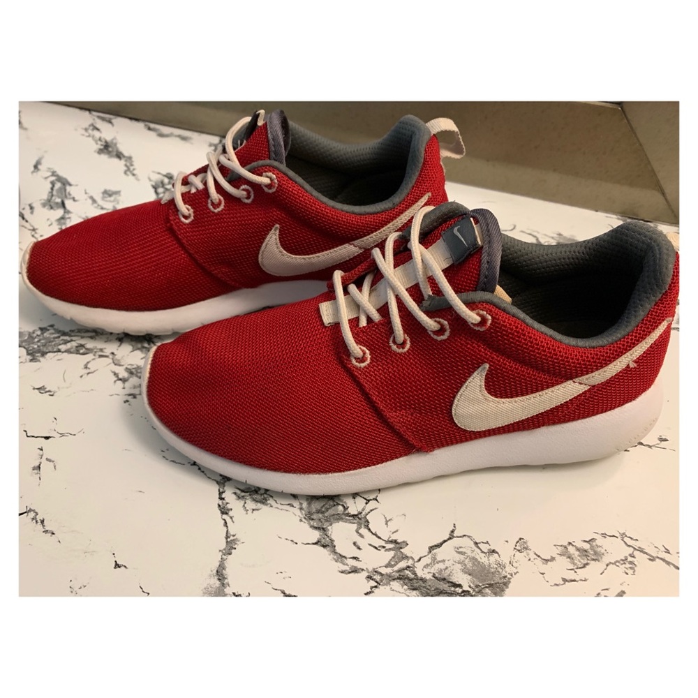 Nike shoes